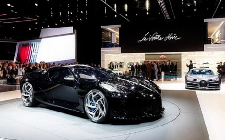 Baru Dibeli Seharga Rp 28 Miliar, Bugatti Aktor AS Disenggol Nenek-nenek