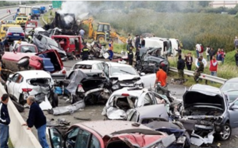 Kecelakaan Hebat Mobil Terjadi Di Tol Cipularang